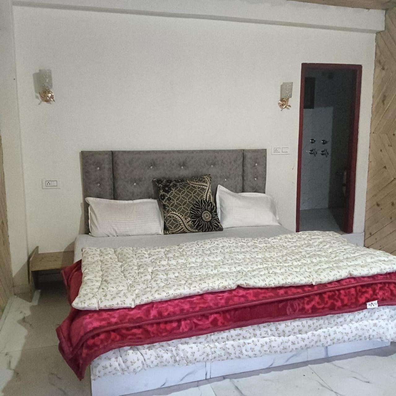Aditya Guest House Tosh 外观 照片